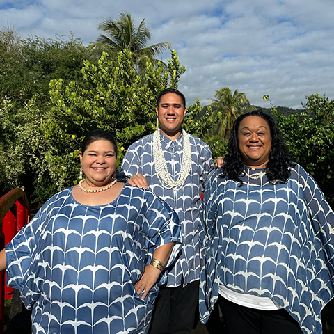 Leo Hone o Kahala: Hōlei